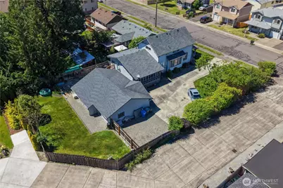 1718 Langdon Street, Sumner, WA 98390 - Photo 35