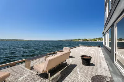 733 Lake Street S #301, Kirkland, WA 98033 - Photo 5