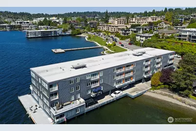 733 Lake Street S #301, Kirkland, WA 98033 - Photo 3