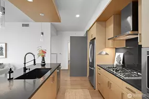 1321 Seneca St, Seattle, WA 98101 - Photo 7