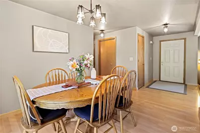10103 27th Drive SE, Everett, WA 98208 - Photo 9