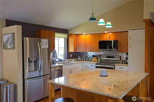 6804 47th Ave E, Tacoma, WA 98443 - Photo 5