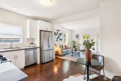 8632 45th Avenue S, Seattle, WA 98118 - Photo 11