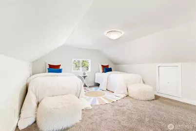8632 45th Avenue S, Seattle, WA 98118 - Photo 23