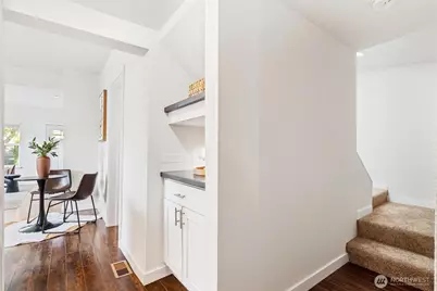 8632 45th Avenue S, Seattle, WA 98118 - Photo 17