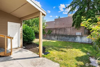 8632 45th Avenue S, Seattle, WA 98118 - Photo 31