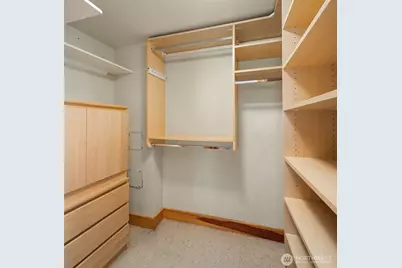 3824 Evanston Avenue N #11, Seattle, WA 98103 - Photo 25