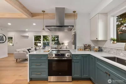 512 NW 44th Street, Seattle, WA 98107 - Photo 9