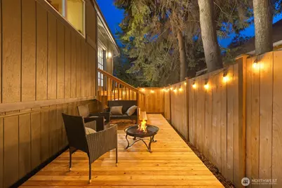 512 NW 44th Street, Seattle, WA 98107 - Photo 31