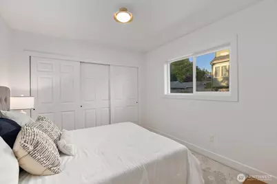 512 NW 44th Street, Seattle, WA 98107 - Photo 17