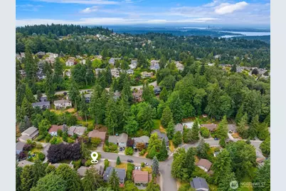 4836 158th Place SE, Bellevue, WA 98006 - Photo 5