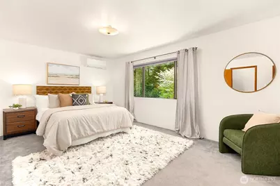 676 Park Avenue NE, Bainbridge Island, WA 98110 - Photo 25