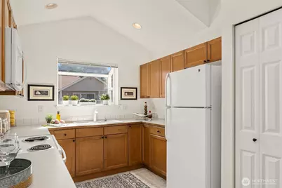 1522 196th Street SE #A106, Bothell, WA 98012 - Photo 13