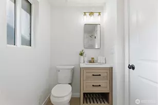 1023 115th St S, Tacoma, WA 98444 - Photo 11