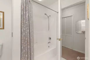 4923 Sunrise Beach Rd NW, Olympia, WA 98502 - Photo 11