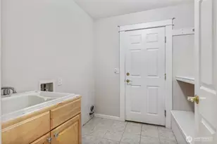 1192 NW Drury Ln, Bremerton, WA 98312 - Photo 29