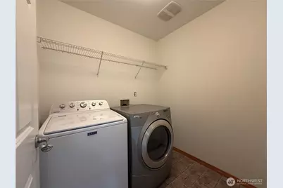 6731 37th Street NE, Marysville, WA 98270 - Photo 13