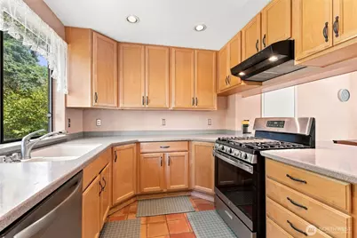 6409 Chennault Beach Drive, Mukilteo, WA 98275 - Photo 7