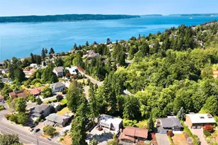 6409 Chennault Beach Dr, Mukilteo, WA 98275 - Photo 25