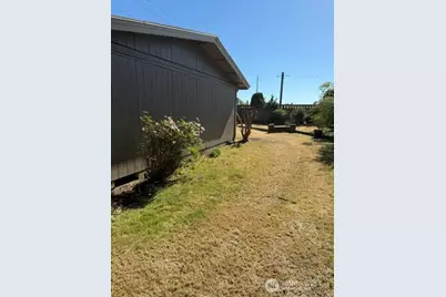 5702 N 14th Street, Tacoma, WA 98406 - Photo 3