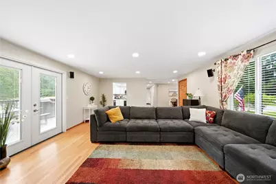 4406 Strumme Road, Bothell, WA 98012 - Photo 5