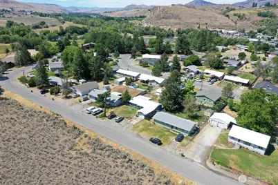 733 Ridge Place, Omak, WA 98841 - Photo 7