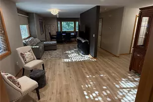11526 NE 116th St, Kirkland, WA 98034 - Photo 9