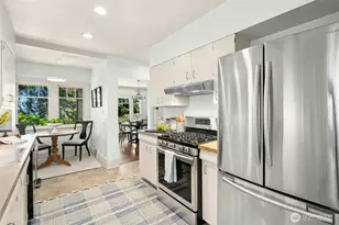 707 Lake Washington Blvd S, Seattle, WA 98144 - Photo 13