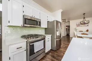2313 171st St E, Tacoma, WA 98445 - Photo 7