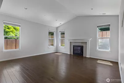 1108 25th Avenue Ct SW, Puyallup, WA 98371 - Photo 11
