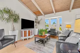 8142 Cowichan Rd, Blaine, WA 98230 - Photo 13