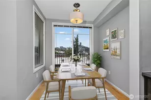 124 Bellevue Ave E, Seattle, WA 98102 - Photo 17