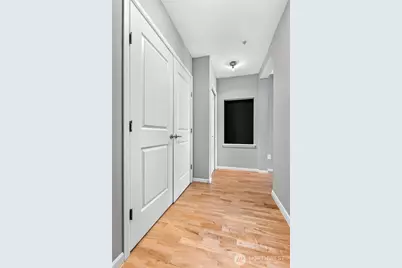 124 Bellevue Avenue E #601, Seattle, WA 98102 - Photo 7