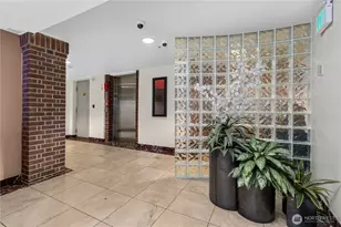 124 Bellevue Ave E, Seattle, WA 98102 - Photo 5