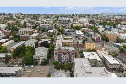 124 Bellevue Avenue E #601, Seattle, WA 98102 - Photo 27