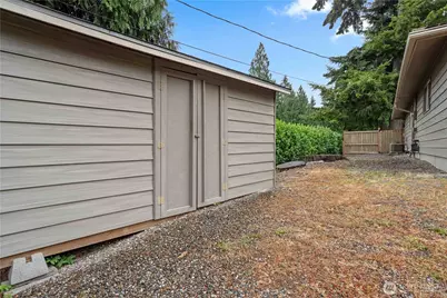 21114 Church Lake Drive E, Bonney Lake, WA 98391 - Photo 5
