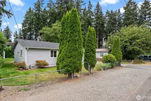 20906 106th St E, Bonney Lake, WA 98391 - Photo 23