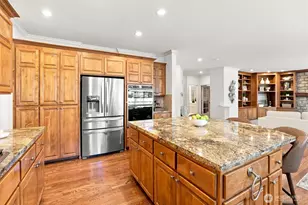 1006 270th Ct SE, Sammamish, WA 98075 - Photo 13