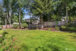 1006 270th Ct SE, Sammamish, WA 98075 - Photo 37