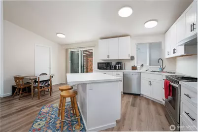 1402 103rd Street E, Tacoma, WA 98445 - Photo 7