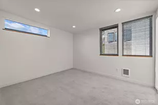 2043 C 13th Ave W, Seattle, WA 98119 - Photo 17