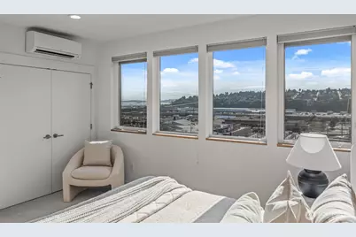 2043 C 13th Avenue W, Seattle, WA 98119 - Photo 13