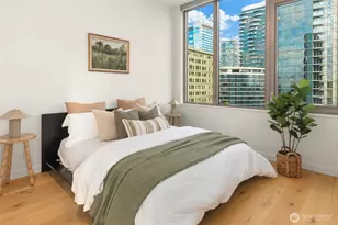 10232 NE 10th St, Bellevue, WA 98004 - Photo 7
