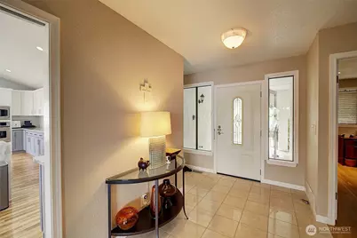 14820 39th Avenue NE, Lake Forest Park, WA 98155 - Photo 9
