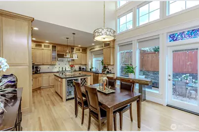 1829 SE 8th Place, Renton, WA 98057 - Photo 5