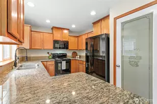 9926 2nd Pl NE, Lake Stevens, WA 98258 - Photo 21