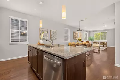 868 3rd Avenue NE, Issaquah, WA 98029 - Photo 17