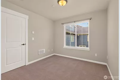 868 3rd Avenue NE, Issaquah, WA 98029 - Photo 25