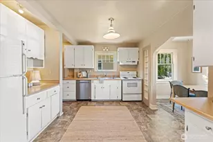 228 4th Ave N, Edmonds, WA 98020 - Photo 11