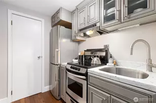 1017 Minor Ave, Seattle, WA 98104 - Photo 15